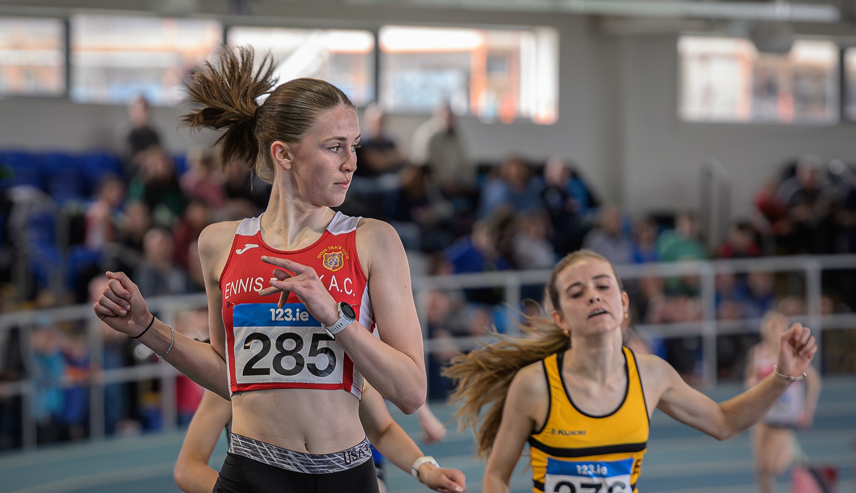 Mannion and Renton star in 800m finals at National Juvenile Indoors